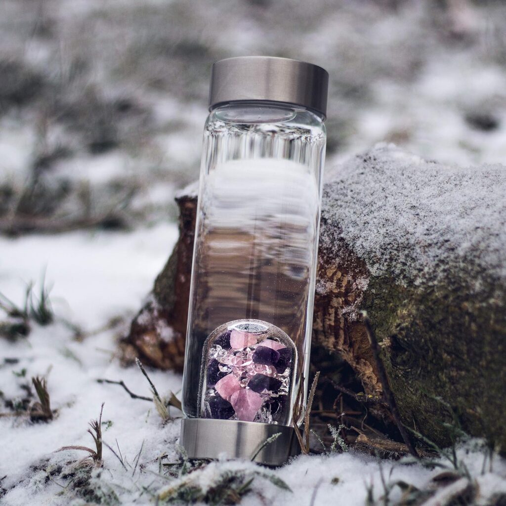 VitaJuwel ViA WELLNESS - Crystal Water Bottle with Amethyst, Rose Quartz  Clear Quartz